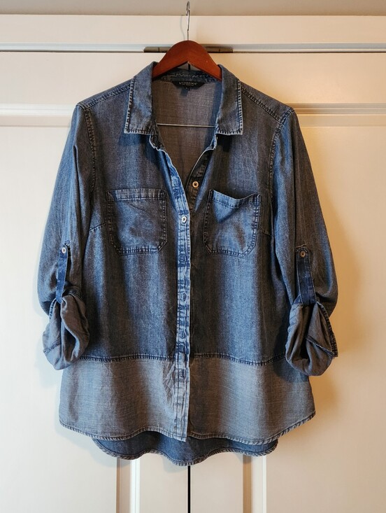 Liverpool Jeans Company Tops - Button Down Lyocel Shirt